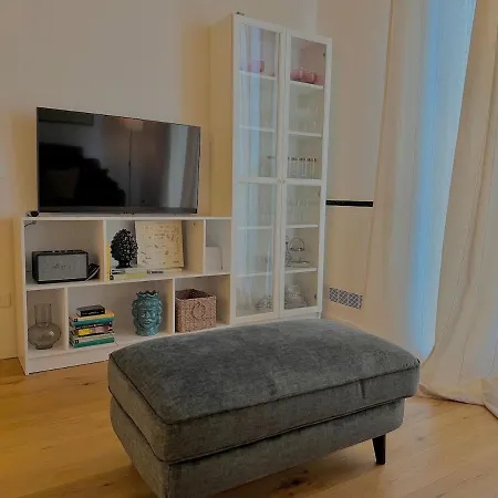 Haus Mignon - Bright Flat In Center Διαμέρισμα *