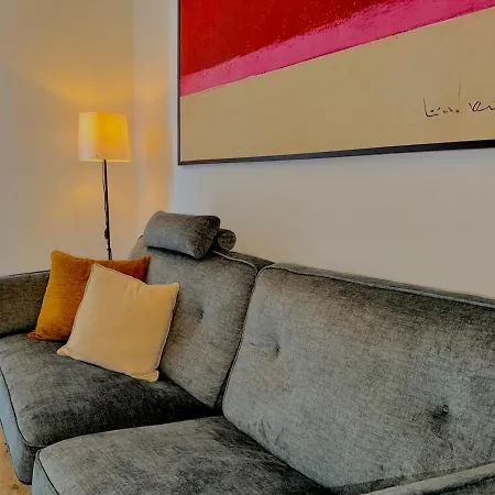 Haus Mignon - Bright Flat In Center Διαμέρισμα *